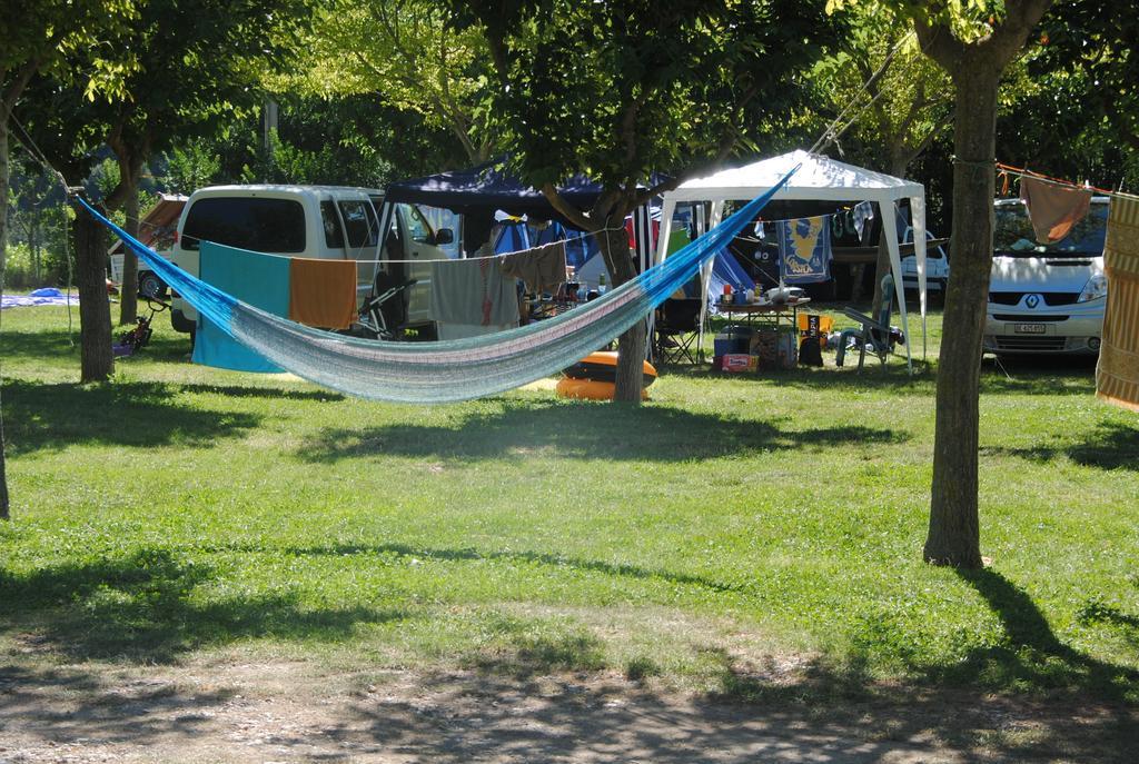 Camping Organya Hotel Eksteriør billede